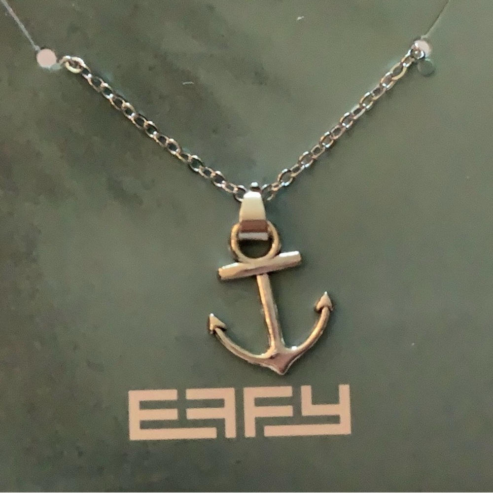 Effy Silver Palm tree necklace, 18 inch silver chain w/claw hook, New in package